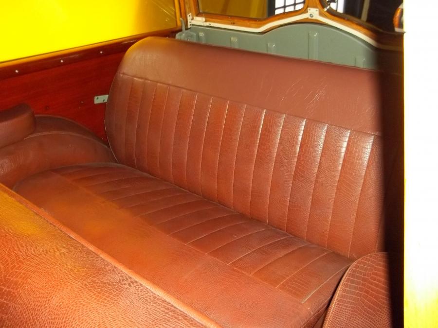  Chrysler Royal Station Wagon 1949 года  (фото 7 из 22)